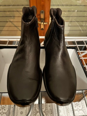 Prada ankle boots size 41, dark brown