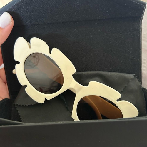 Women's sunglasses like new, white unused