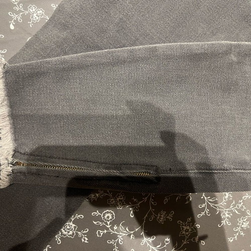One Teaspoon jeans size 25 like new, black and grey
