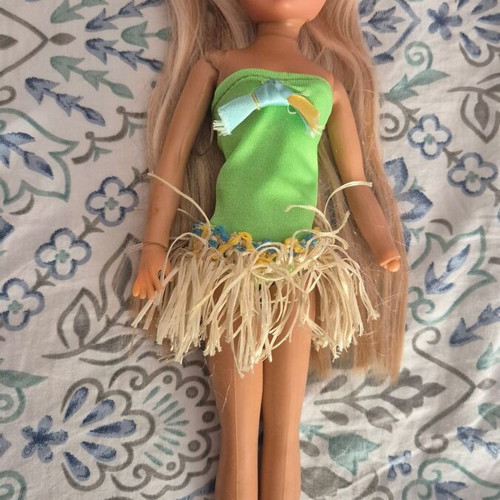 Bibi-Bo El Greco doll used with Seychelles dress