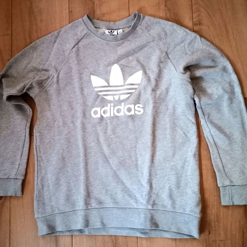 Adidas Originals TREFOIL CREW sweatshirt Medium like new, grey and white