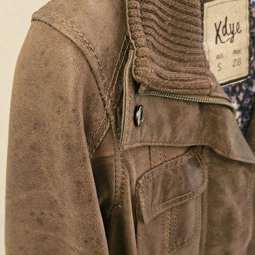 Pull & Bear women's leather jacket brown size S like new