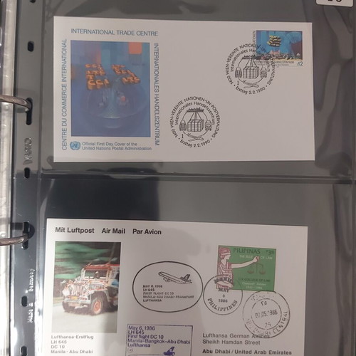 Άλμπουμ πράσινου χρώματος με 4 κρίκους μεταχειρισμένο, 18 σελίδες με μαύρα διαχωριστικά