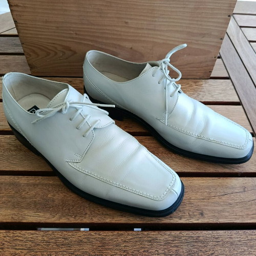 Raymont leather shoes like new, size 40, off-white