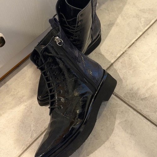 Baboulas leather ankle boots size 37 like new, black
