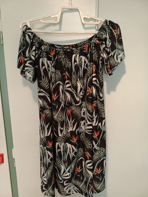 Mango dress small tropical print off-shoulder like new