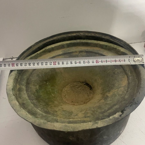 Copper handmade pot used, antique from another era