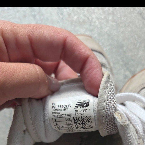 New Balance women's shoes with stylish design