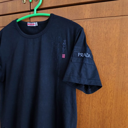 Prada men's t-shirt new, size L, black