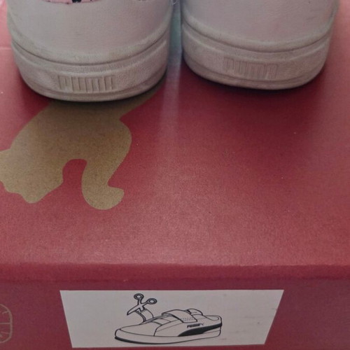 Puma girls' sneakers size 27 like new, white with pink details