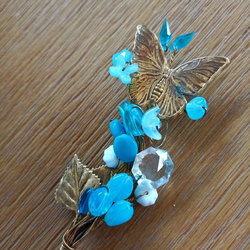 Butterfly woven with wire and crystals like new