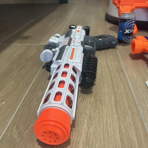 Nerf X-Shot set like new, 5 blasters with darts and accessories