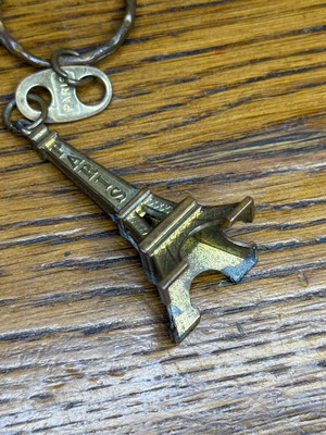 Eiffel Tower keychain used