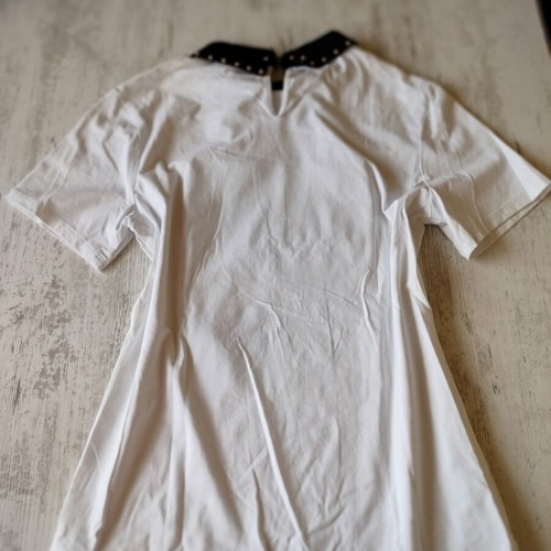 Bratan T-shirt new with collar and stones