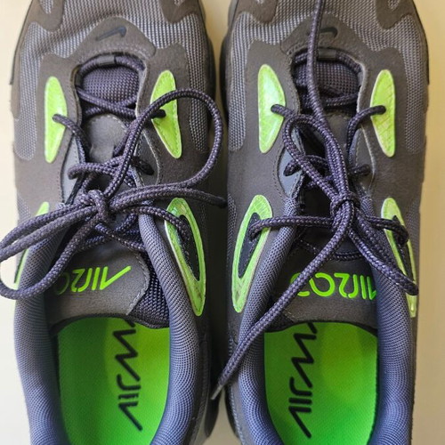 Nike Air Max 200 WTR size 44 like new, gray and green