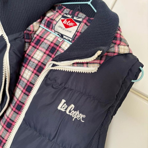 Lee Cooper sleeveless spring jacket like new, unisex, blue multicolor