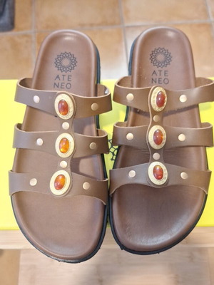 Ateneo leather sandals with stones size 38 like new, brown