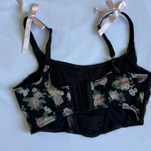 T-shirt like new, black, size S-M