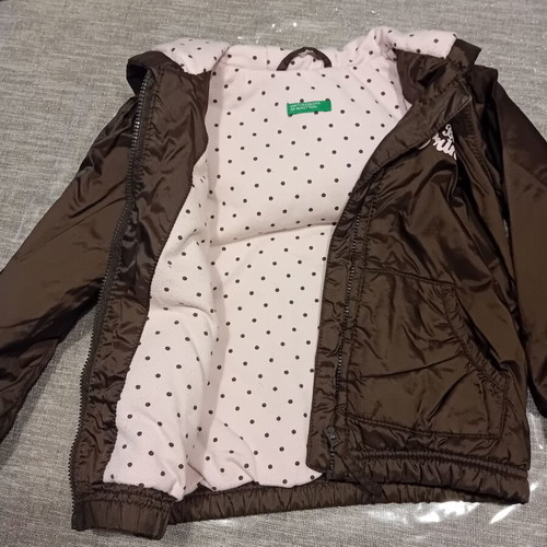 Benetton brown jacket like new for 2-3 years old