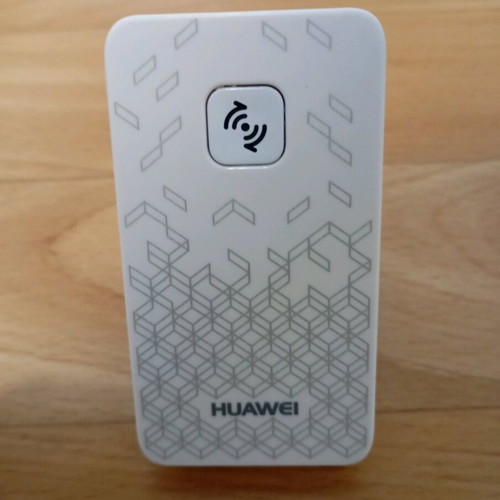 Huawei WiFi repeater used in good condition