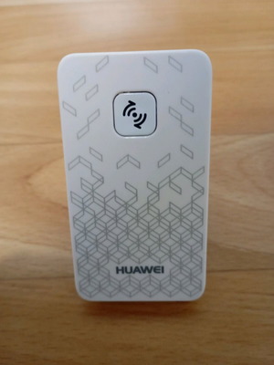 Huawei WiFi repeater used in good condition