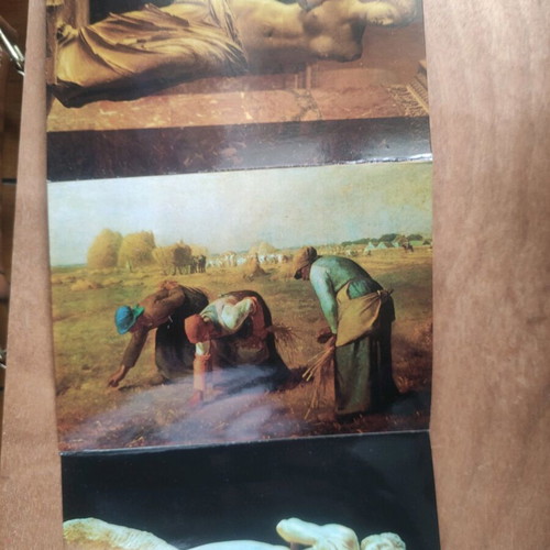 Set of 14 Louvre Museum postcards like new