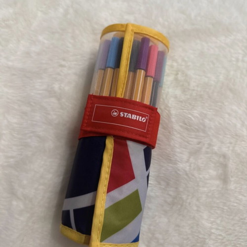 Pencil case with Stabilo pens like new