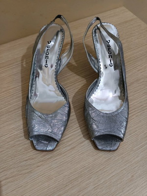 Veronic silver sandals like new, size 40