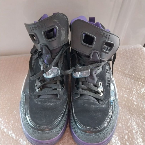 Jordan Spizike Black Court purple athletic shoes like new, size 44.5
