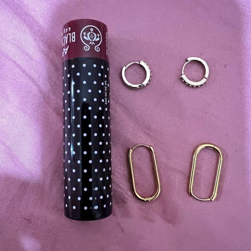 Hoop earrings set of 2 in gold, like new, one with rhinestones