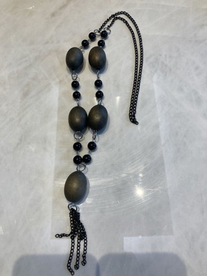 Long necklace unused
