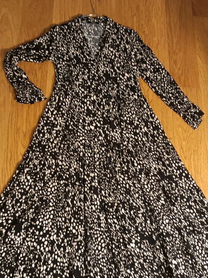 Bershka long maxi dress used, black and white animal print, size S/M
