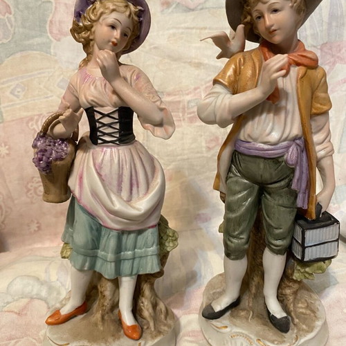 Porcelain figurines new, 1970s decade, set of 2 pieces