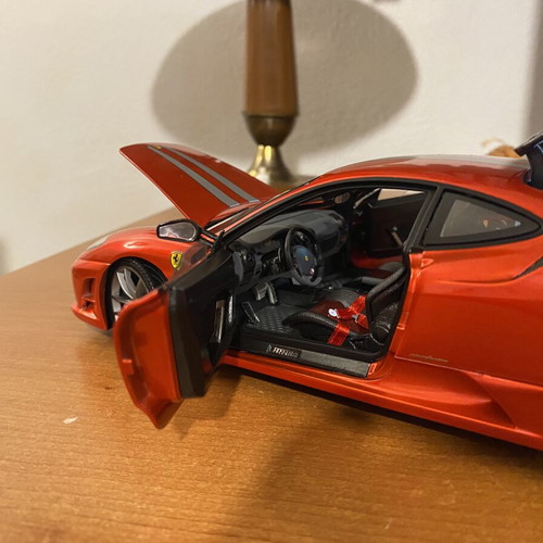 Ferrari 430 Scuderia 1/18 Hotwheels Elite model car