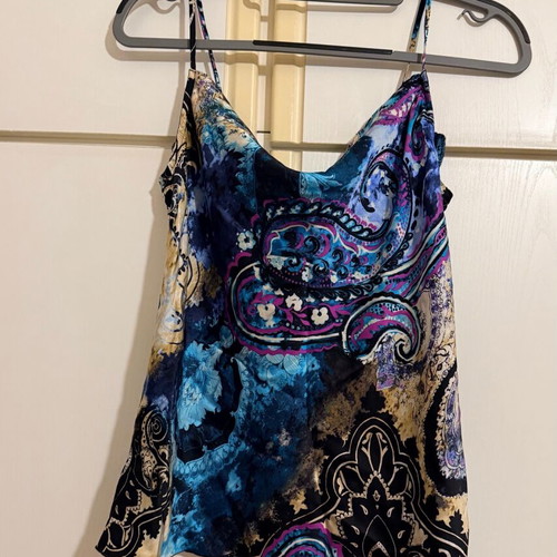 Women's satin top size M like new, multicolored