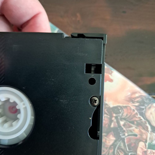 Flesh and Blood VHS used, subtitles, 1985