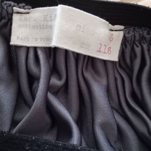 Zara girls skirt 6 years pleated velour like new