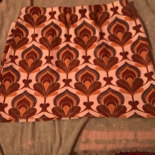 Clothes like new, dresses, vest, blouse, skirts and skirt-shorts
