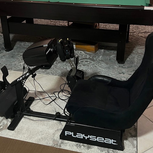 Sim Racing Rig with Fanatec peripherals like new