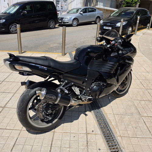 Kawasaki ZZR 1400 Gen 1 motorcycle 2007 no ABS