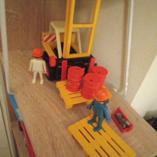 Playmobil forklift with workers like new, complete set
