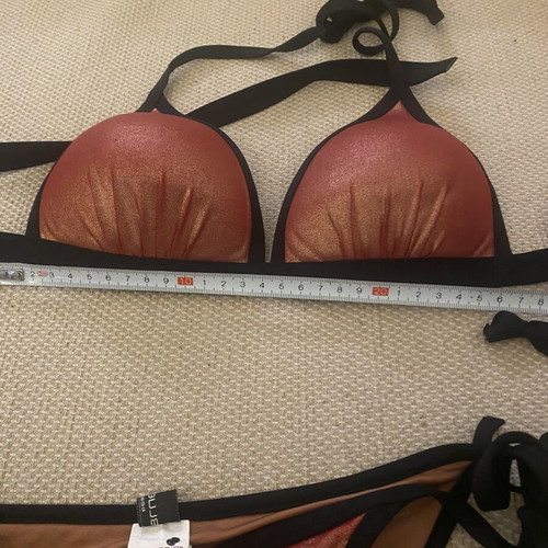 Bluepoint bronze bikini used, small to medium size, red