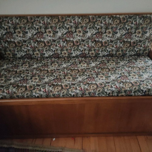 Vintage living room set like new with sofa, armchairs and tables