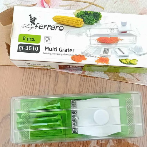 Multifunctional grater 8 pieces new