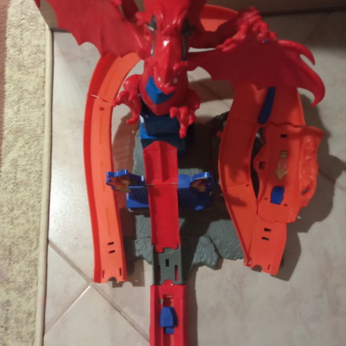 Hot Wheels Dragon used
