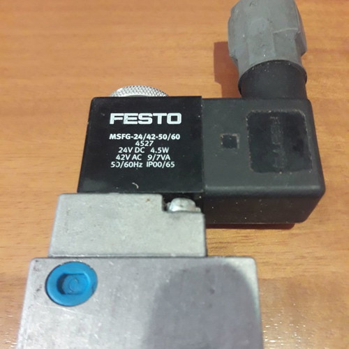 Festo pneumatic valve MFH-5/3 in excellent condition