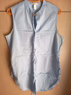 Γυναικείο γαλάζιο ανοιχτό πουκάμισο H&M μεταχειρισμένο No 42 με σκίσιμο