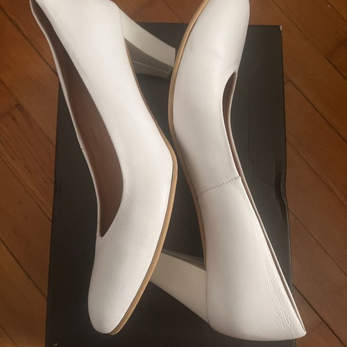 Leather white pumps like new, size 39, Greek craftsmanship