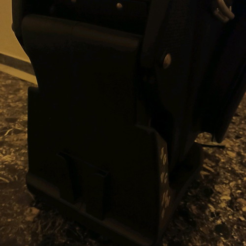 Baby car seat used, red color