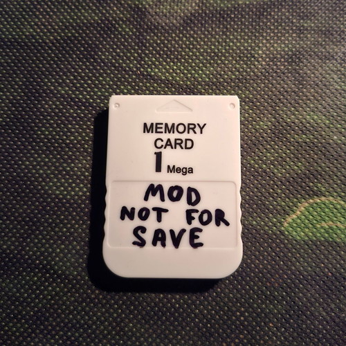 Chipped memory card for PlayStation (PS1) like new, model SCPH-9002